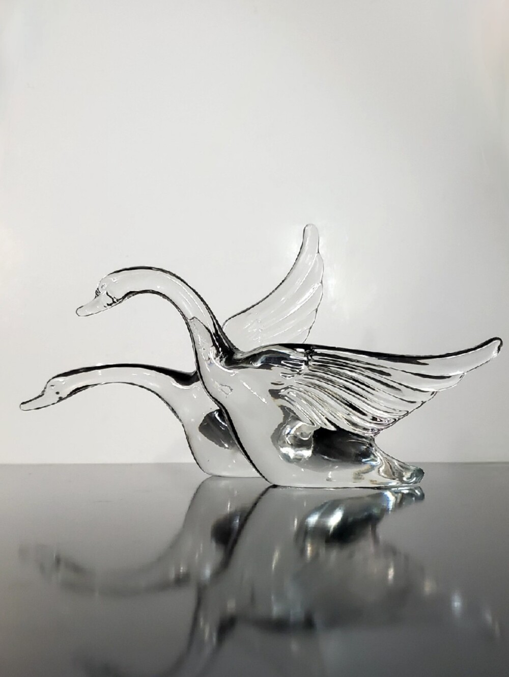 (2) Heisey Blown Clear Crystal Geese In Motion Figurines by Imperial Glass - Picture 15 of 16